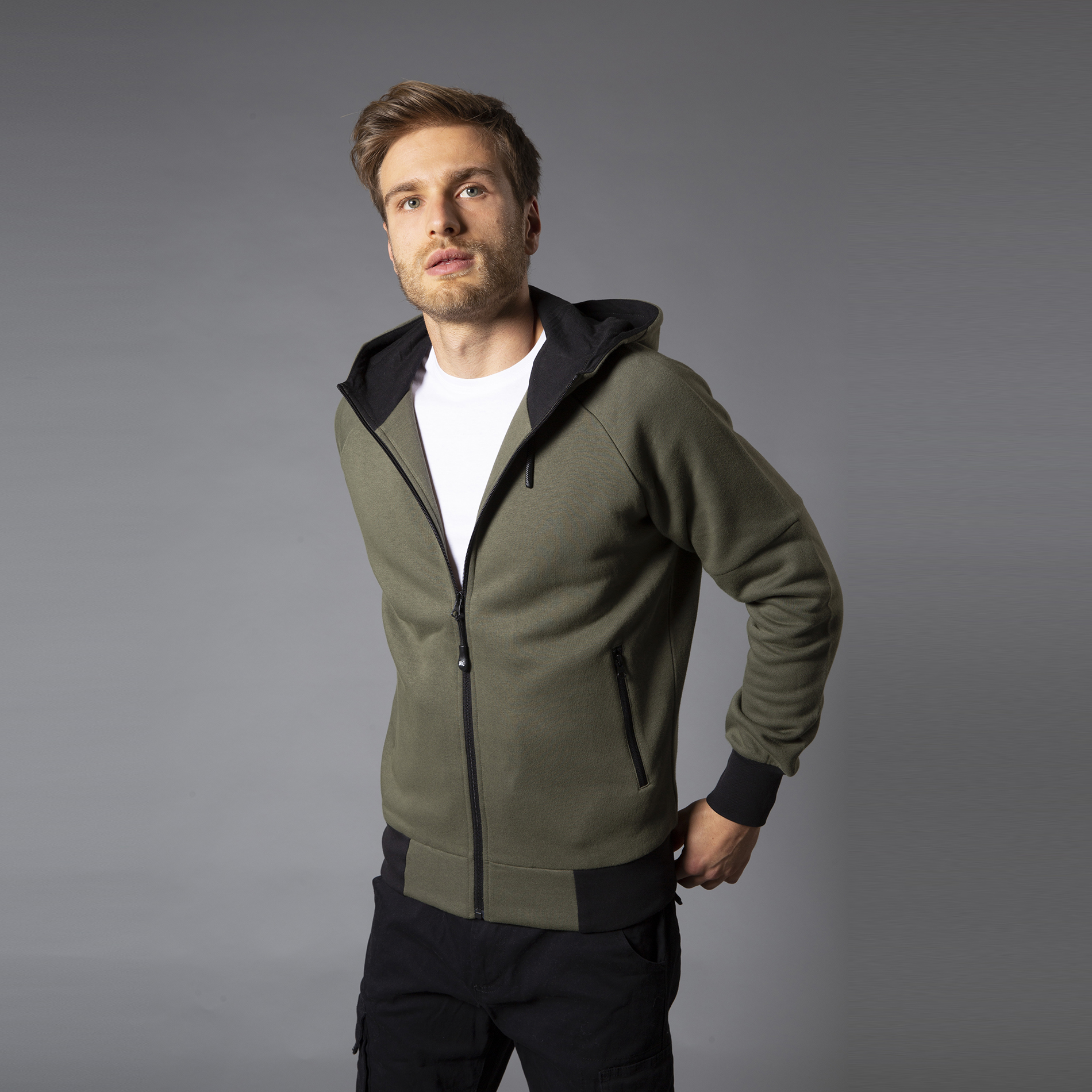 Felpa-Cleveland-Man-123-11052020170428.jpg Felpa-Cleveland-Man-123-11052020170428.jpg