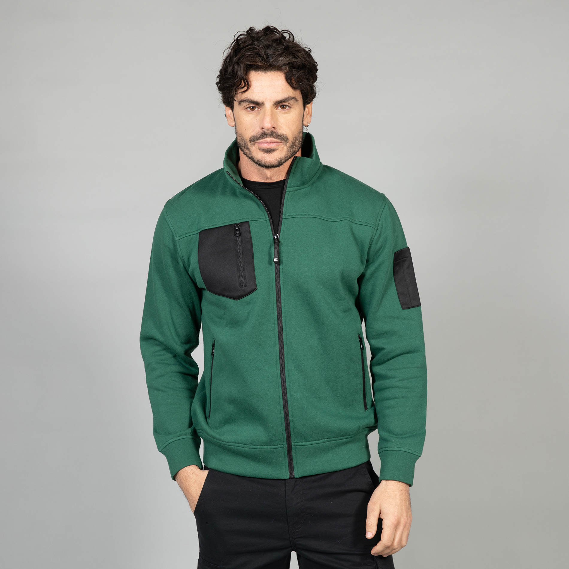 Felpa-Giacarta-Man-453-25102022143759.jpg Felpa-Giacarta-Man-453-25102022143759.jpg