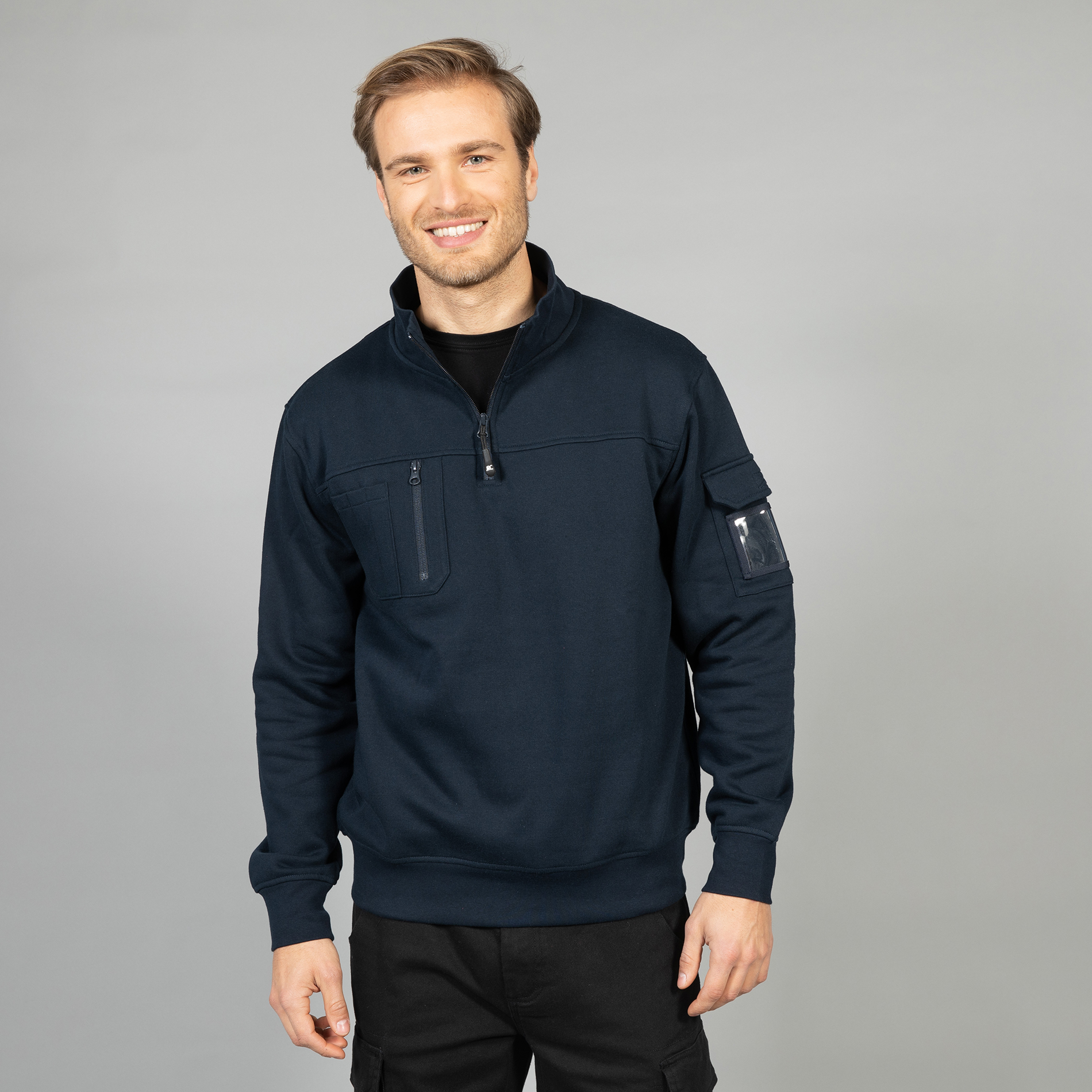 Felpa-Hong-Kong-454-25102022145418.jpg Felpa-Hong-Kong-454-25102022145418.jpg