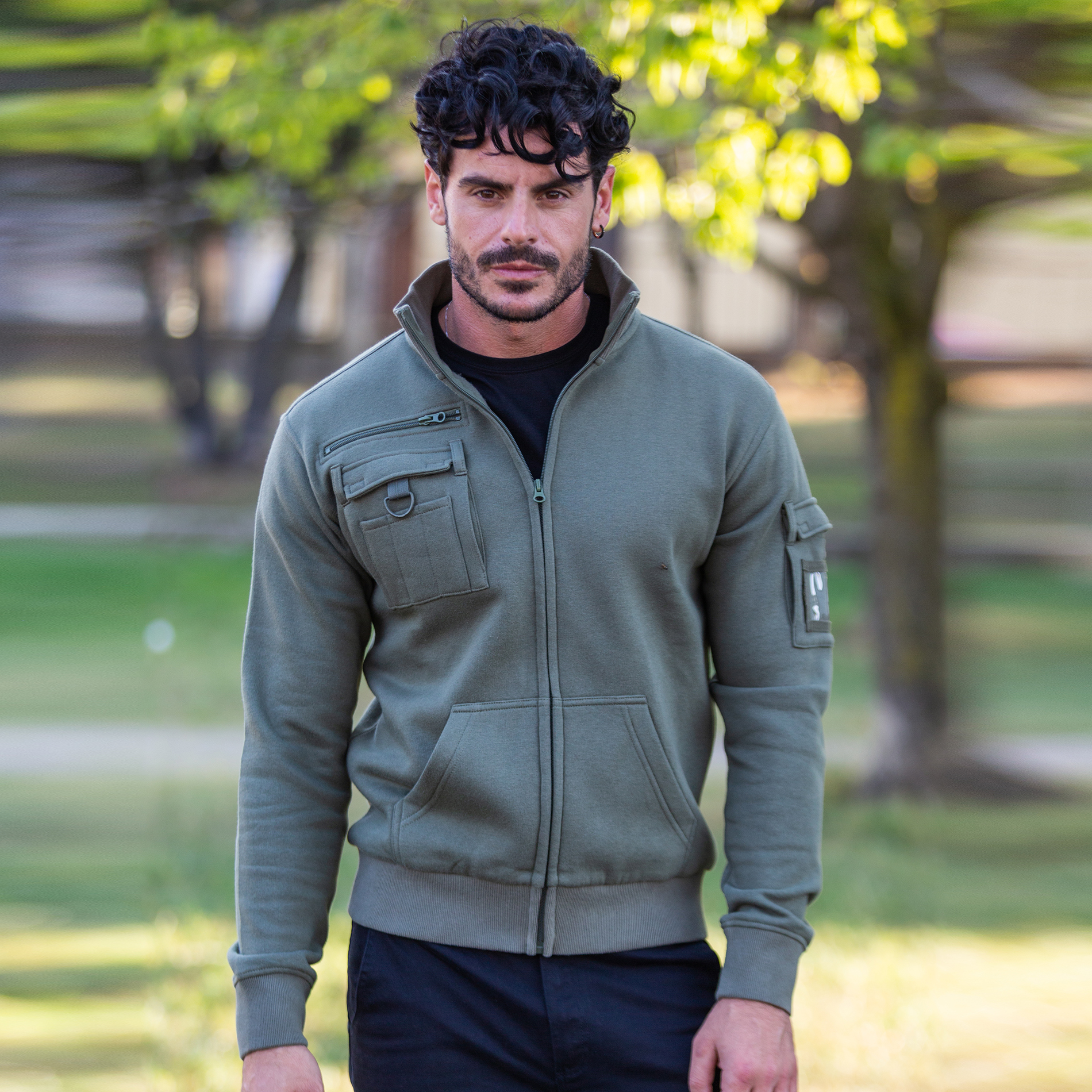 Felpa-New-italy-Man-378-31102022103921.jpg Felpa-New-italy-Man-378-31102022103921.jpg