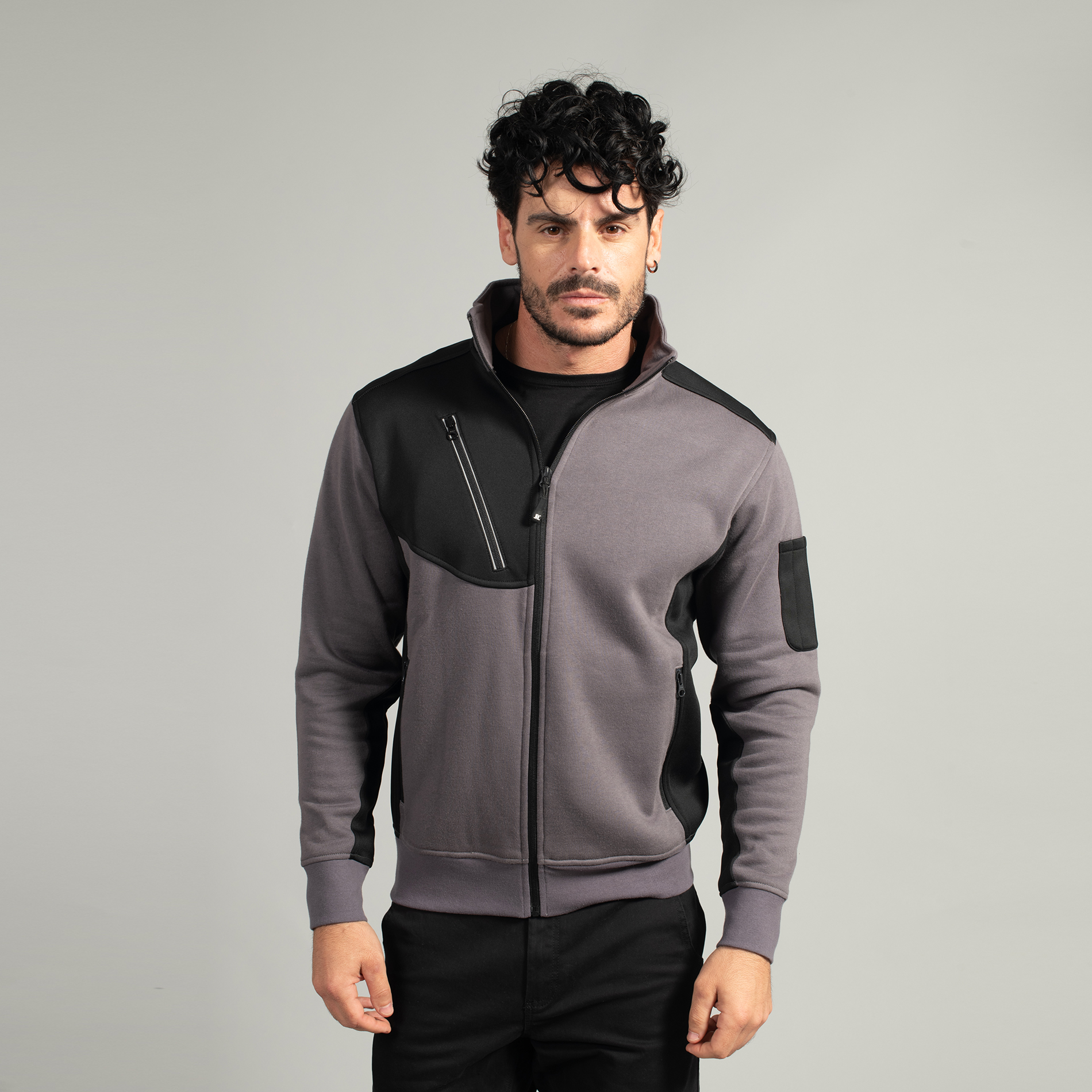 Felpa-Niagara-492-23032023142350.jpg Felpa-Niagara-492-23032023142350.jpg