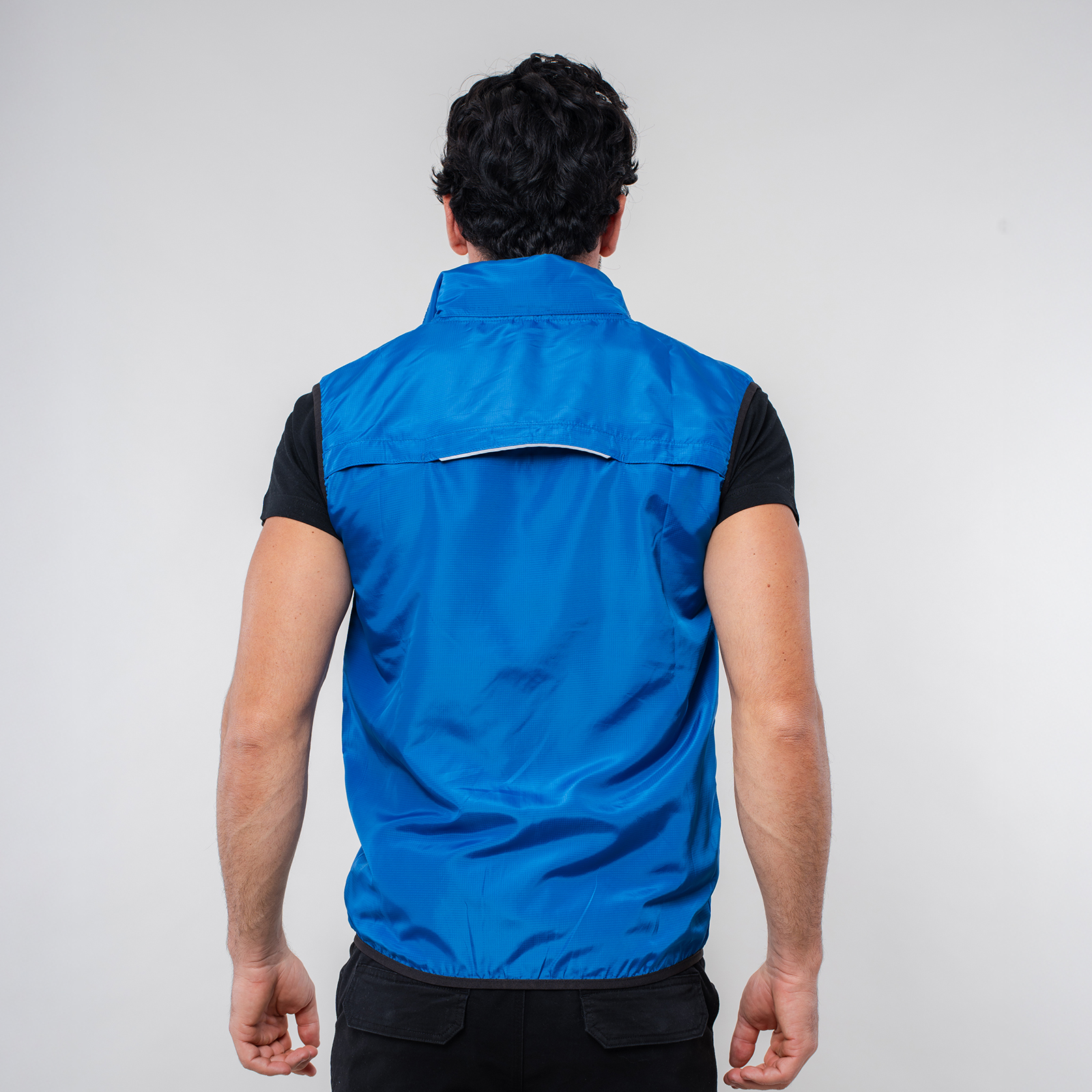 Gilet-Fiume-Man-434-19022025094225.jpg Gilet-Fiume-Man-434-19022025094225.jpg