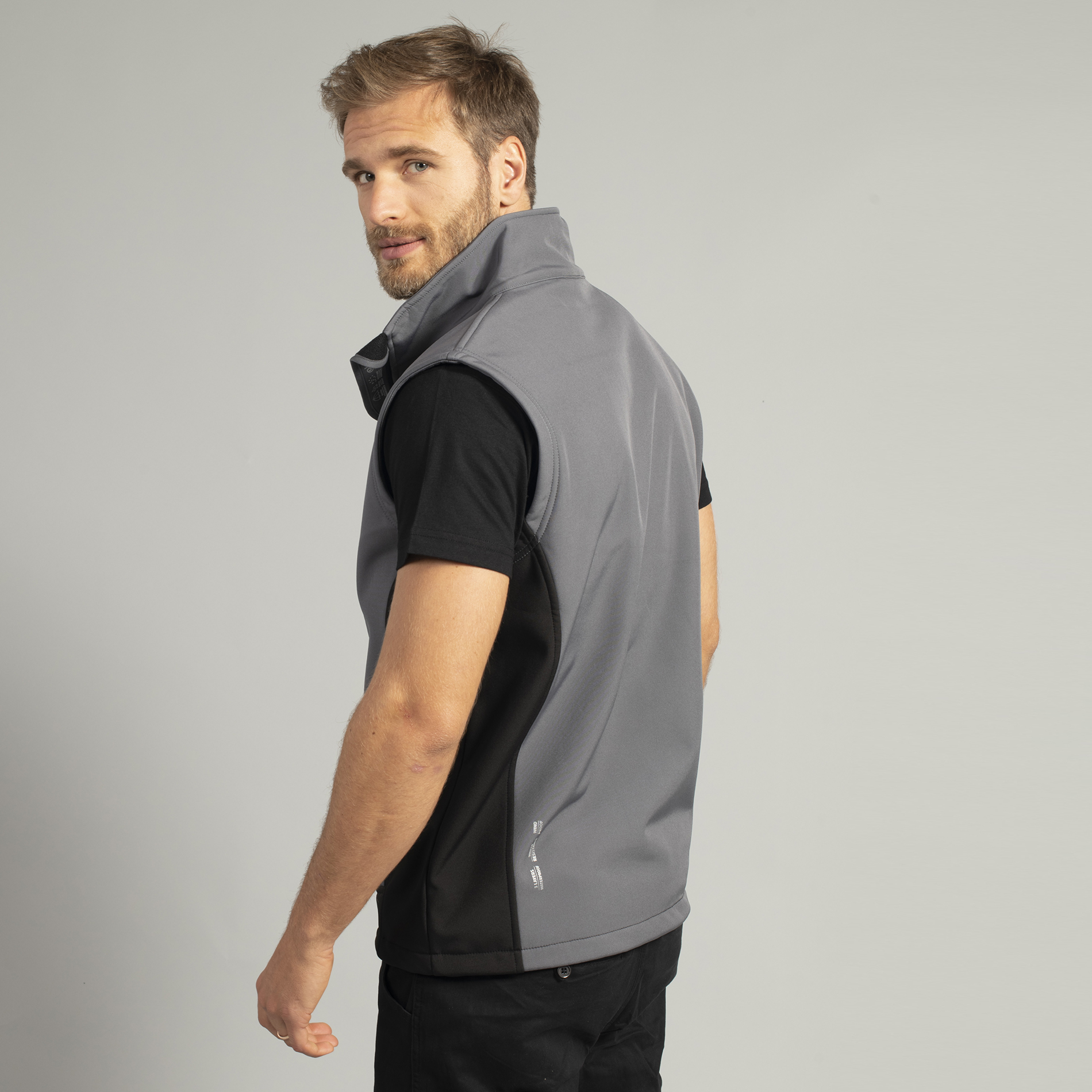 Gilet-Monterosa-484-23032023093736.jpg Gilet-Monterosa-484-23032023093736.jpg