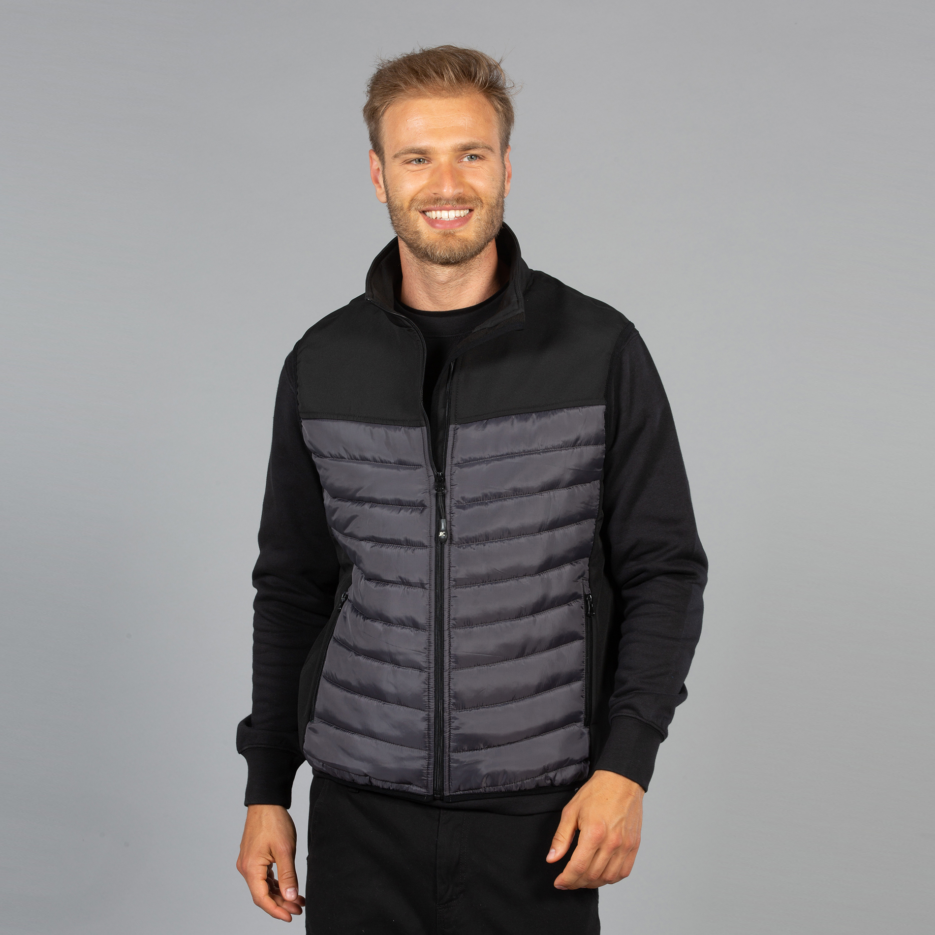 Gilet-Oslo-Man-332-08072020171816.jpg Gilet-Oslo-Man-332-08072020171816.jpg