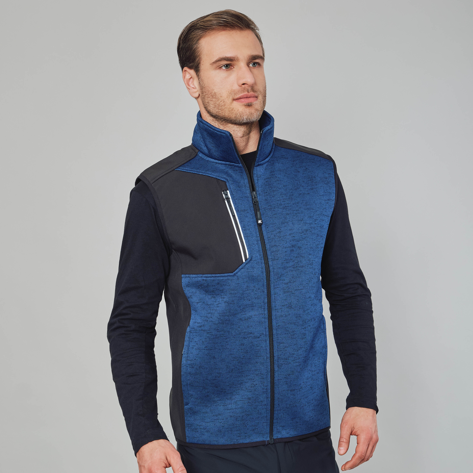 Gilet-Treviri-578-05022024102154.jpg Gilet-Treviri-578-05022024102154.jpg