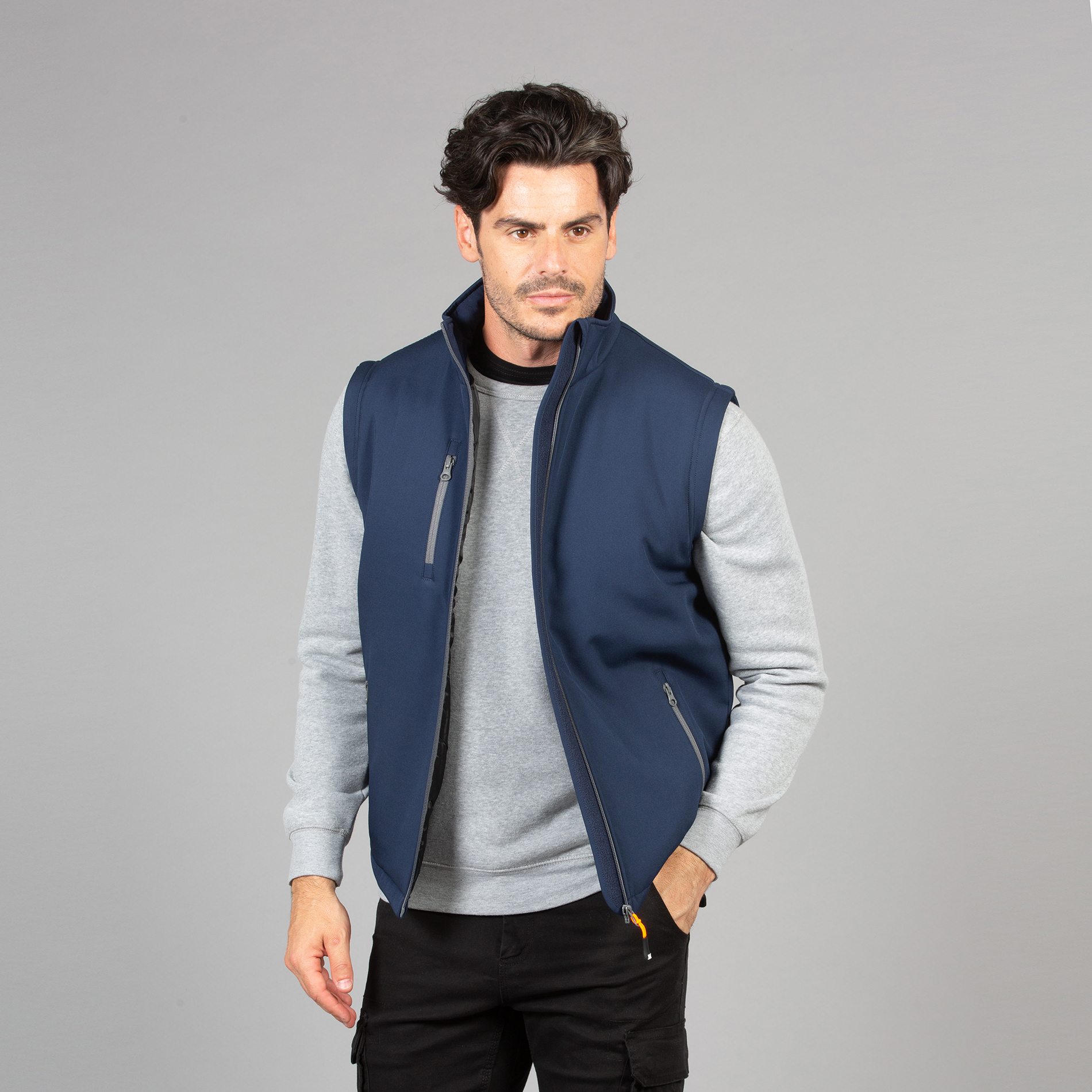 Gilet-Vipiteno-Man-350-08072020184220.jpg Gilet-Vipiteno-Man-350-08072020184220.jpg