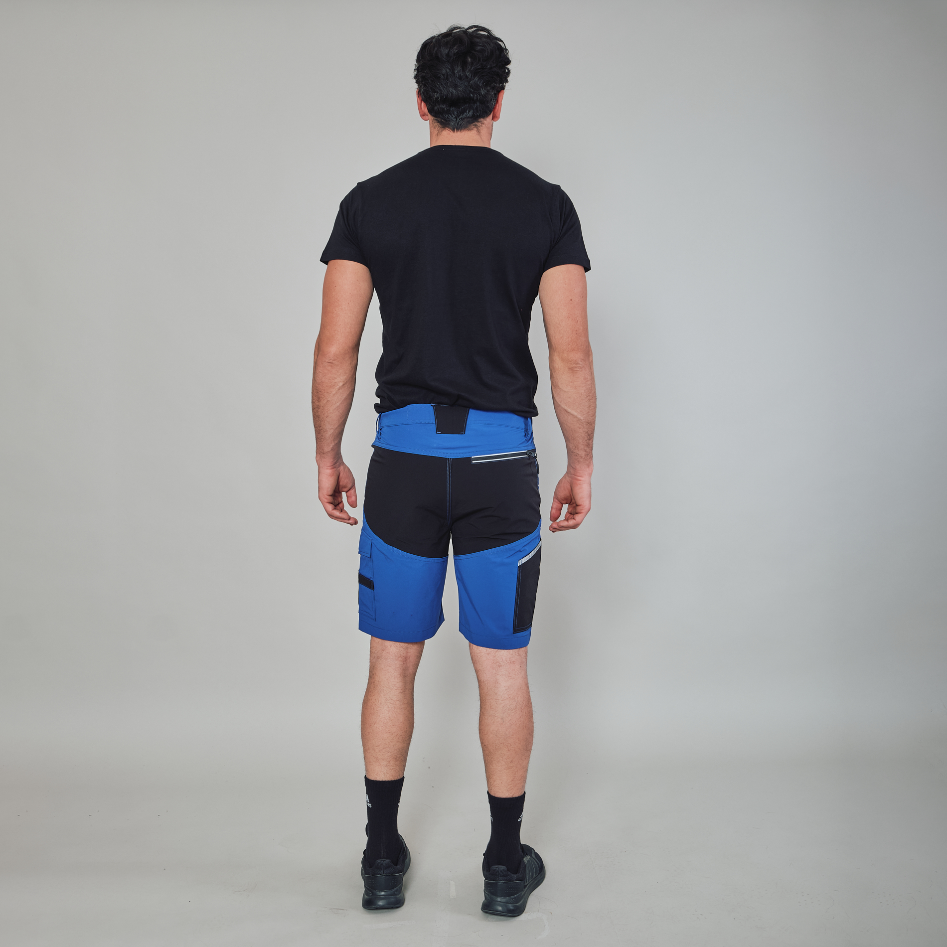 Pantalone-Brennero-Shorts-Man-530-03022024111033.jpg Pantalone-Brennero-Shorts-Man-530-03022024111033.jpg