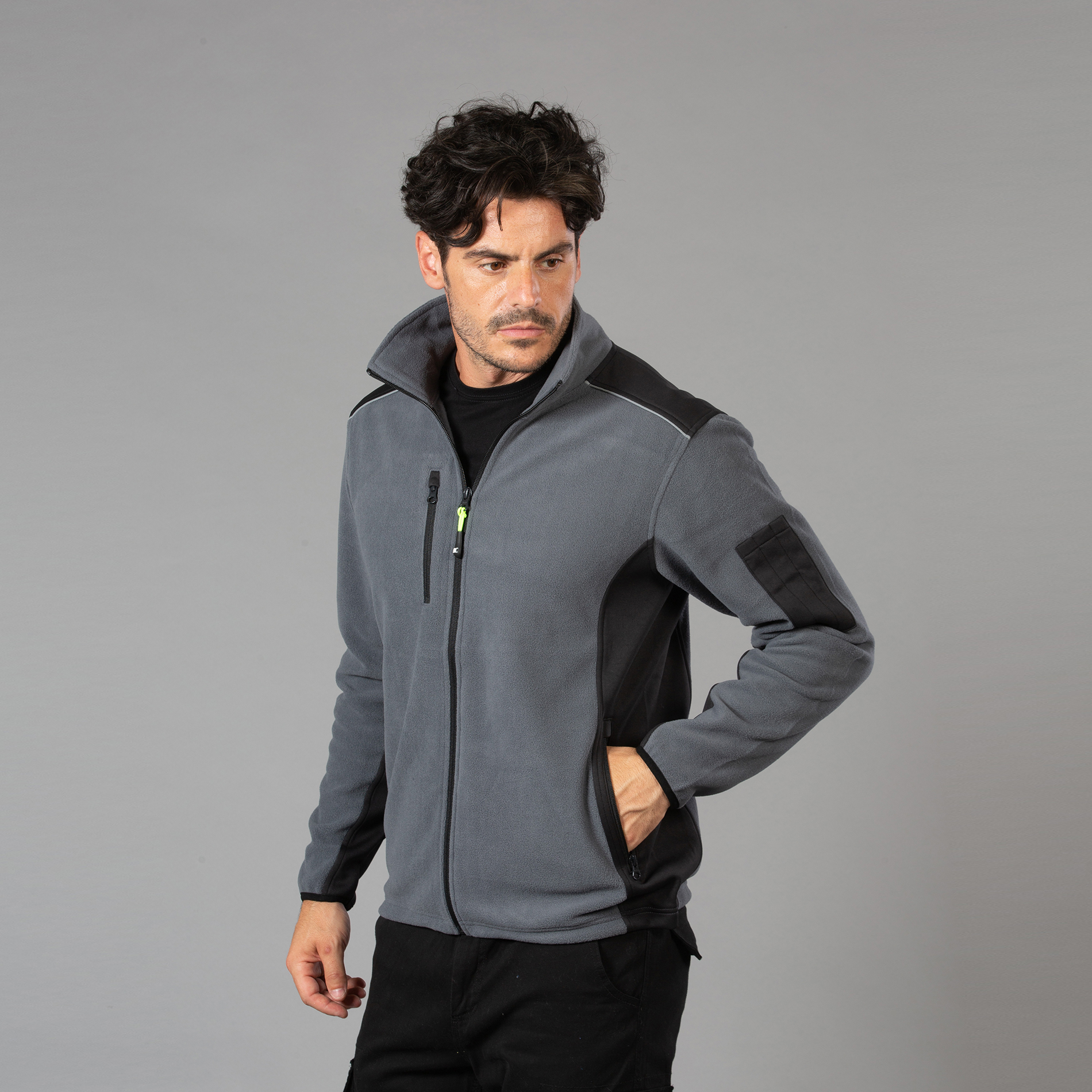 Pile-Baltic-379-16072020174517.jpg Pile-Baltic-379-16072020174517.jpg