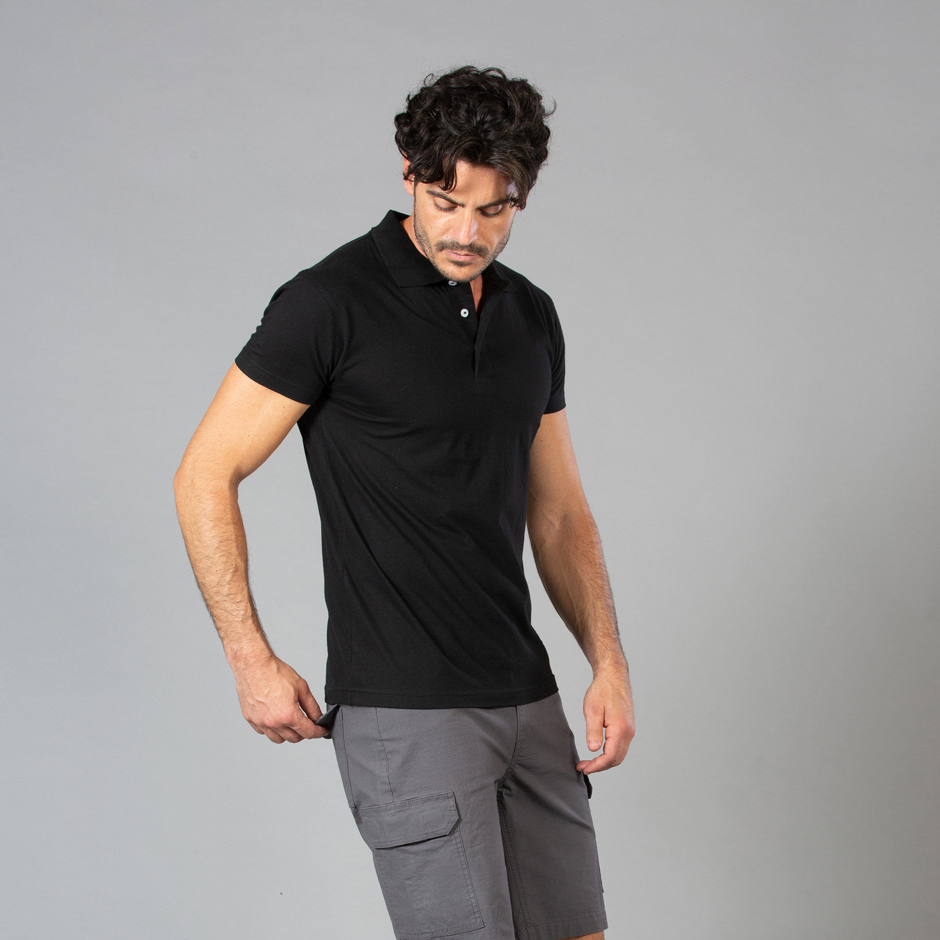 Polo-Dubai-Man-207-17072020164645.jpg Polo-Dubai-Man-207-17072020164645.jpg