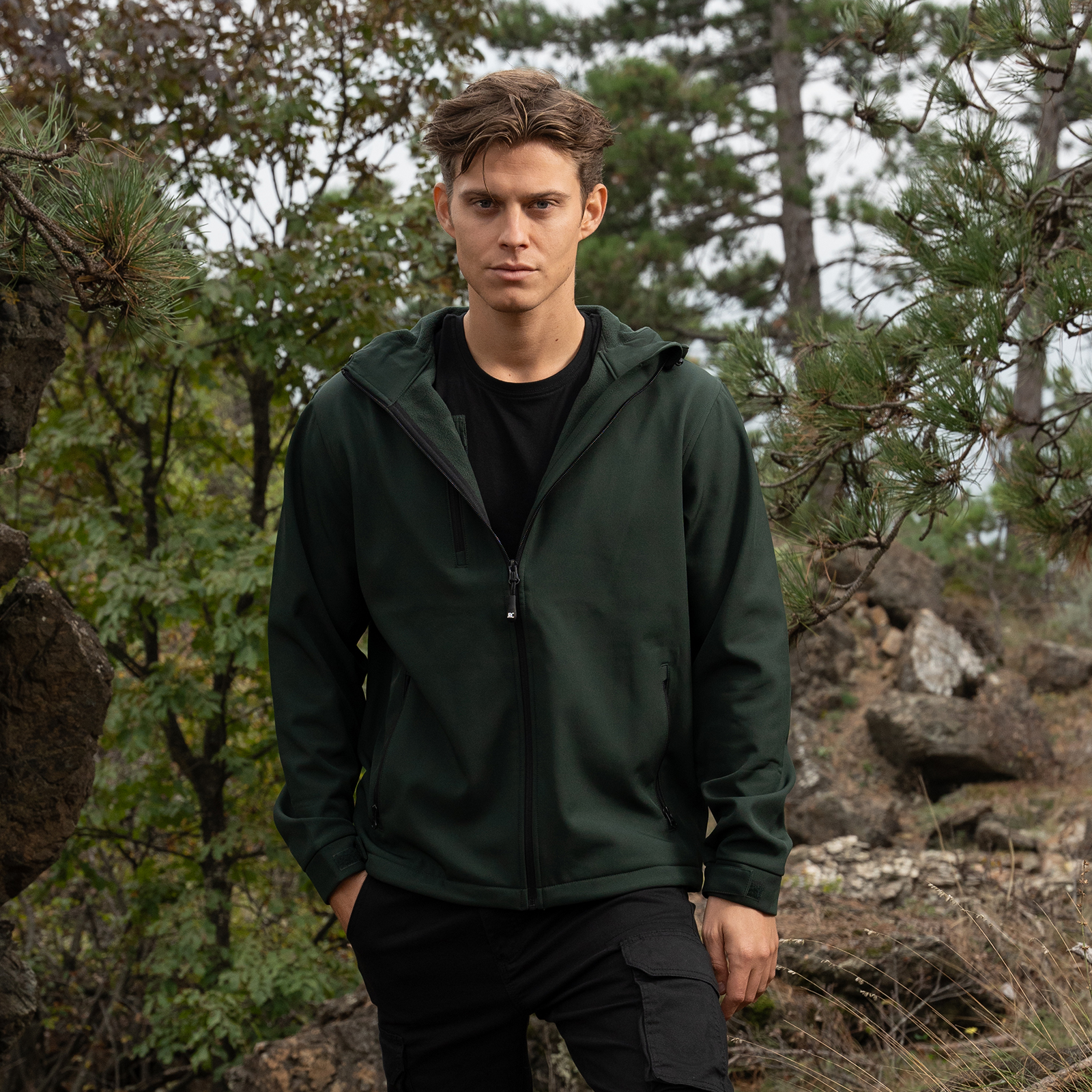 Softshell-Innsbruck-Man-17-11022025144910.jpg Softshell-Innsbruck-Man-17-11022025144910.jpg